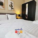 Апартаменти Cozy Panoramic Near Coresi Mall #brasov *