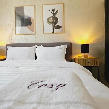 Cozy Panoramic Near Coresi Mall #brasov شقة *